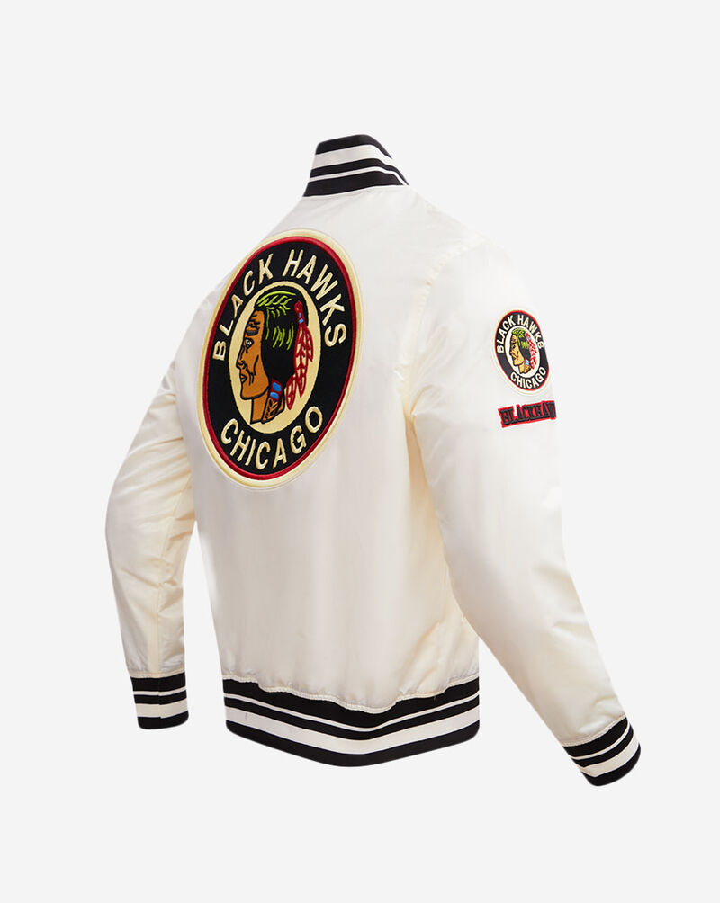 PRO STANDARD Chicago Blackhawks Retro Classic Rib Satin Jacket HCB667541-EBK cream 3