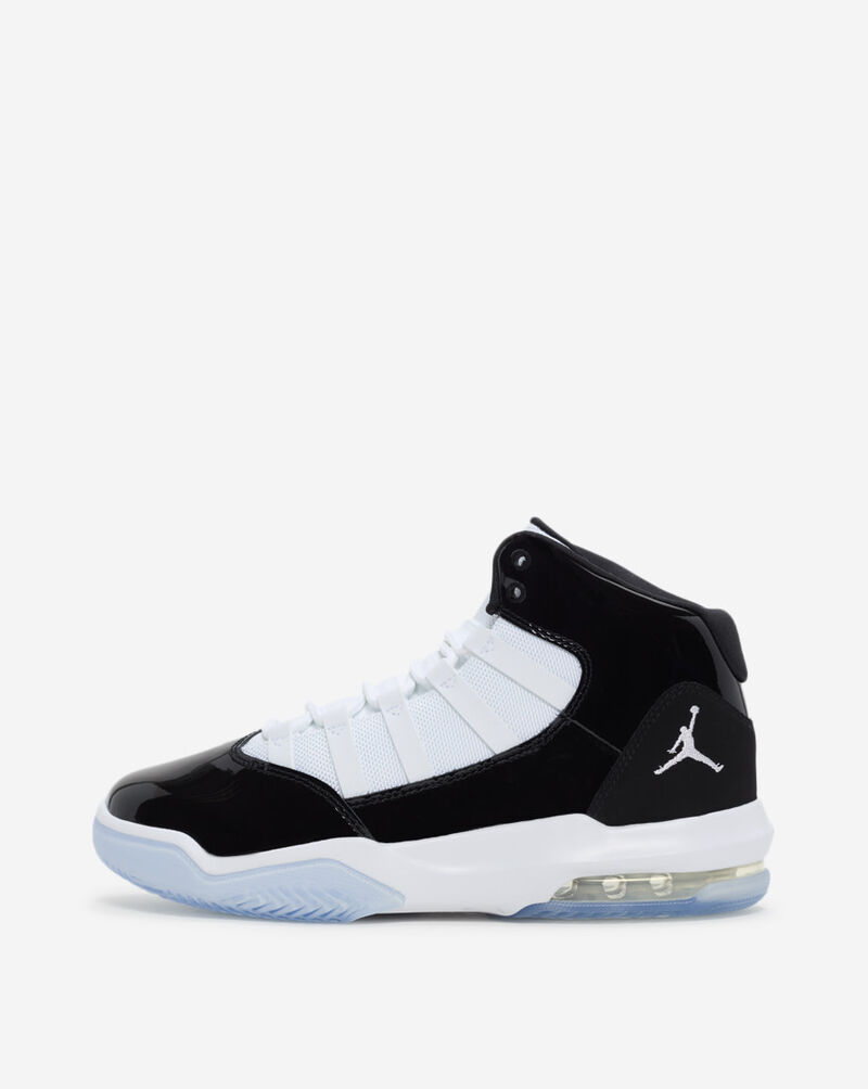 Jordan Big Kids' Max Aura AQ9214-011 White 1