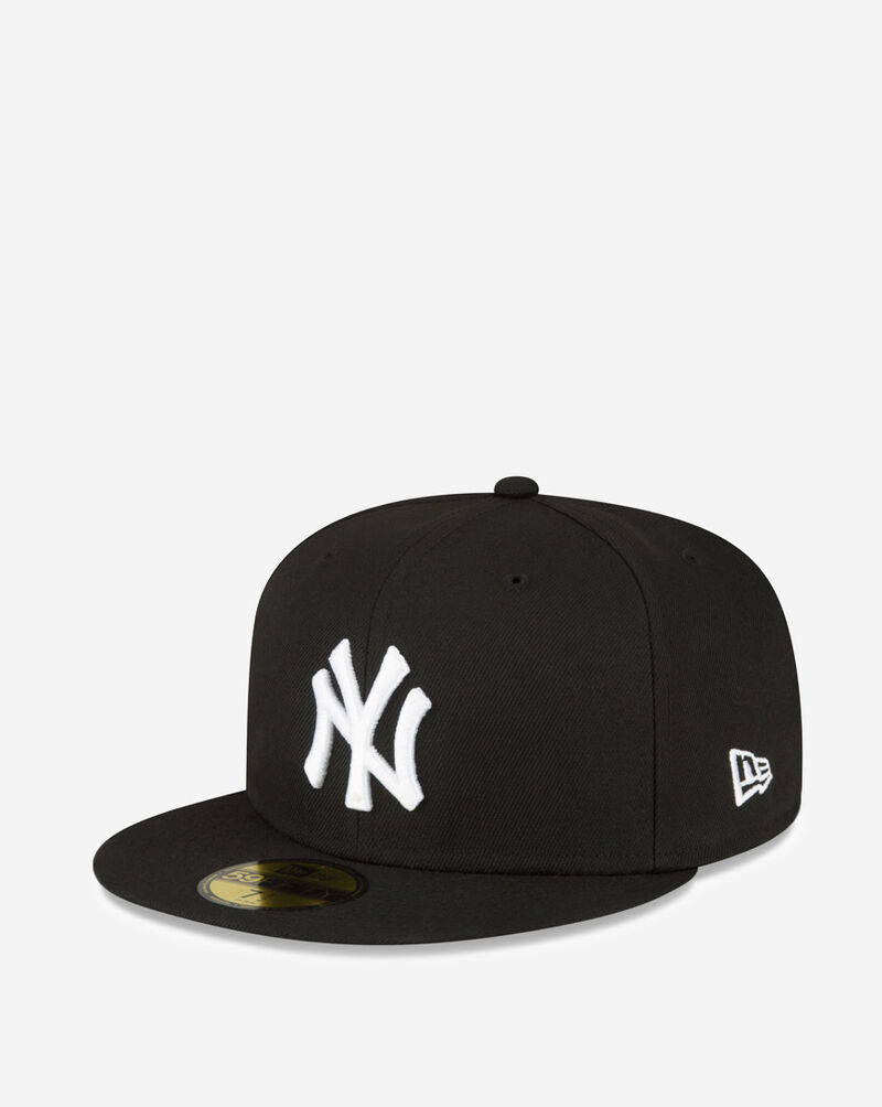 New Era 59Fifty New York Yankees Side Patch Fitted Hat 60291290 Black 3