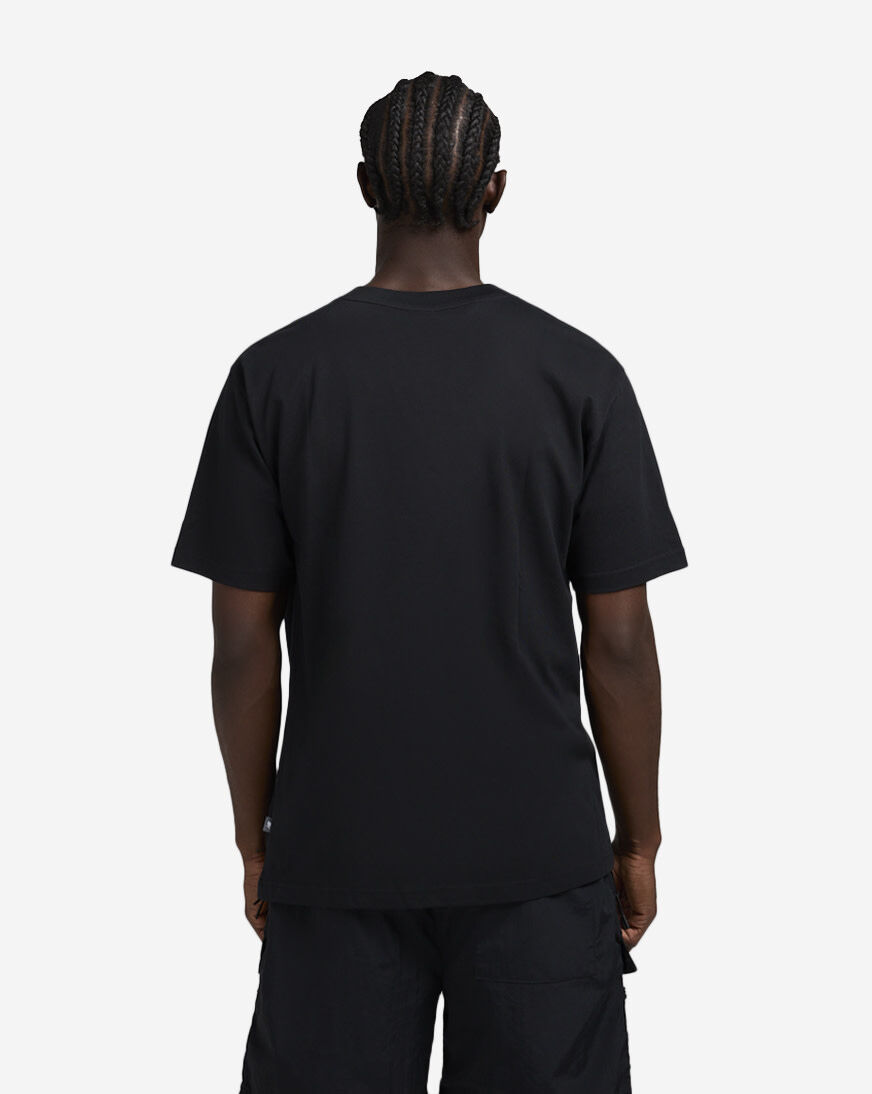 Shop New Balance Athletics Tee MT41908-BK black | SNIPES USA