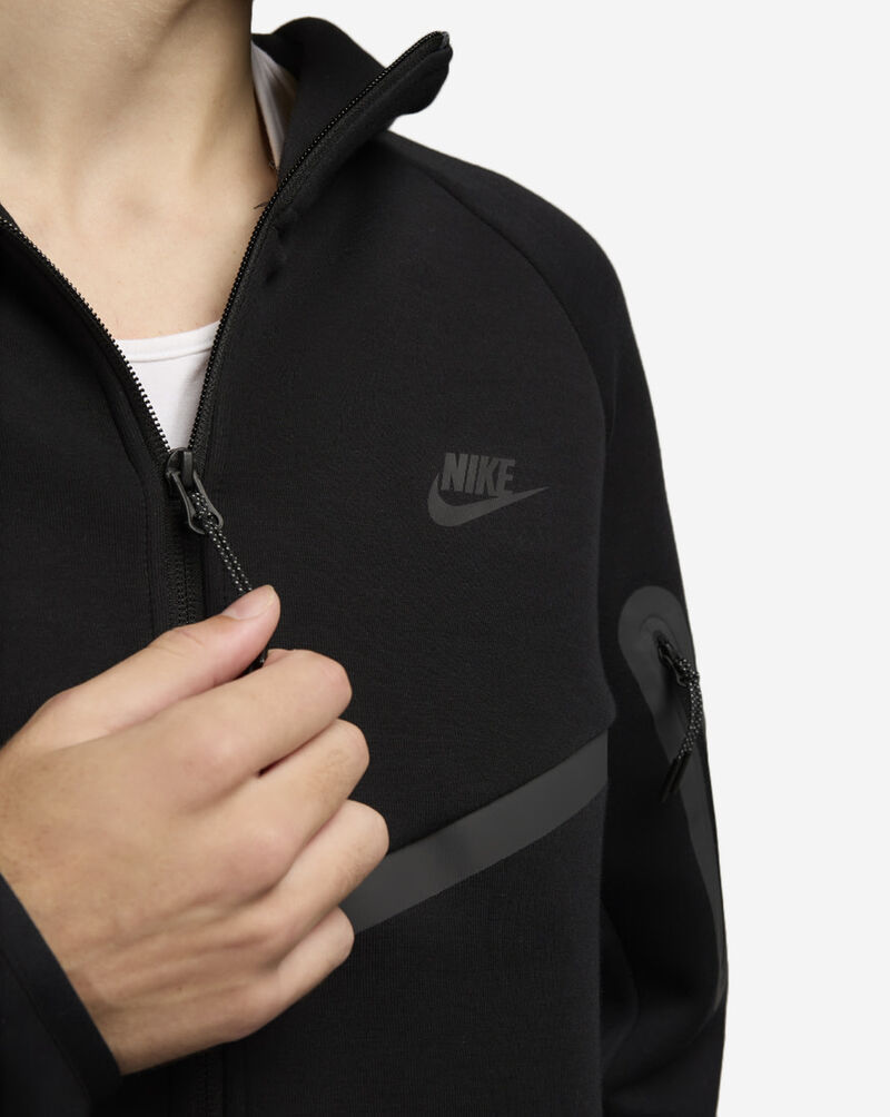 Nike NIKE-M-APP-TECH-FULL-ZIP-WINDRUNNER-HOODIE HV0949-010 Black 3