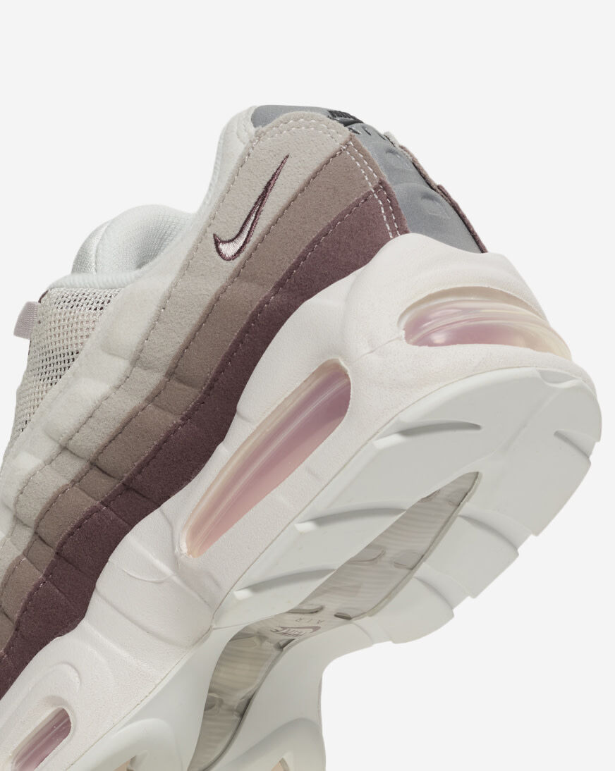 Shop Nike Big Kids' Air Max 95 HF7054-012 white | SNIPES USA
