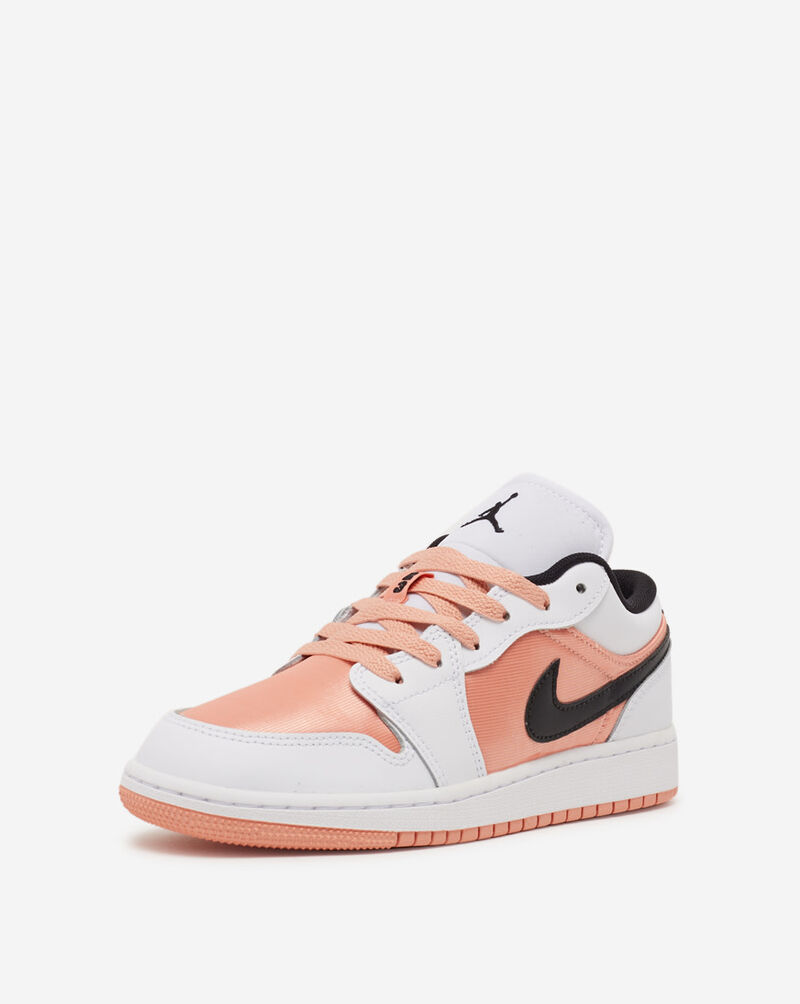 Jordan Grade School Air Jordan 1 Low DM8960-801 Pink 2
