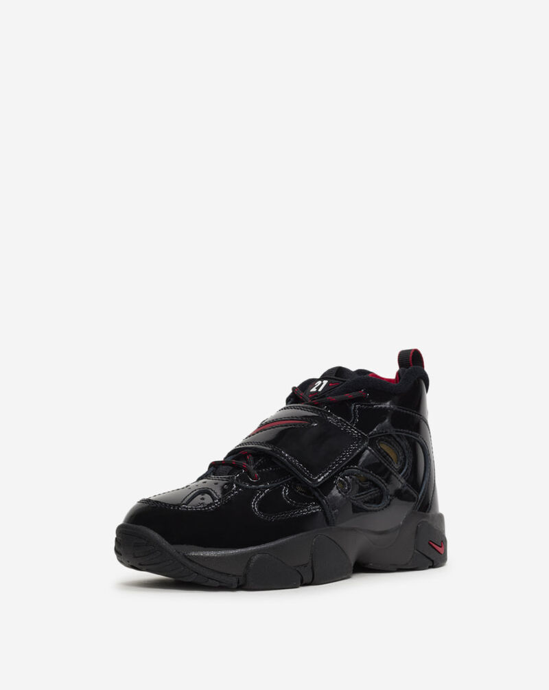 Nike Little Kids' Air Diamond Turf II IR4726-002 Black 2