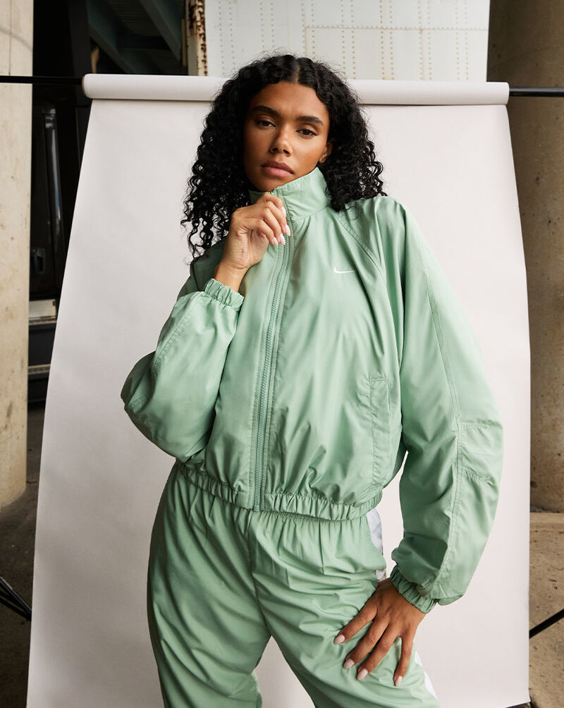Nike NSW Oversized UV Track Jacket IO1473-006 Green 5