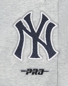 PRO STANDARD Big Boys' New York Yankees Classic Fleece Sweatpant LNYB4315113-HGR Grey 2
