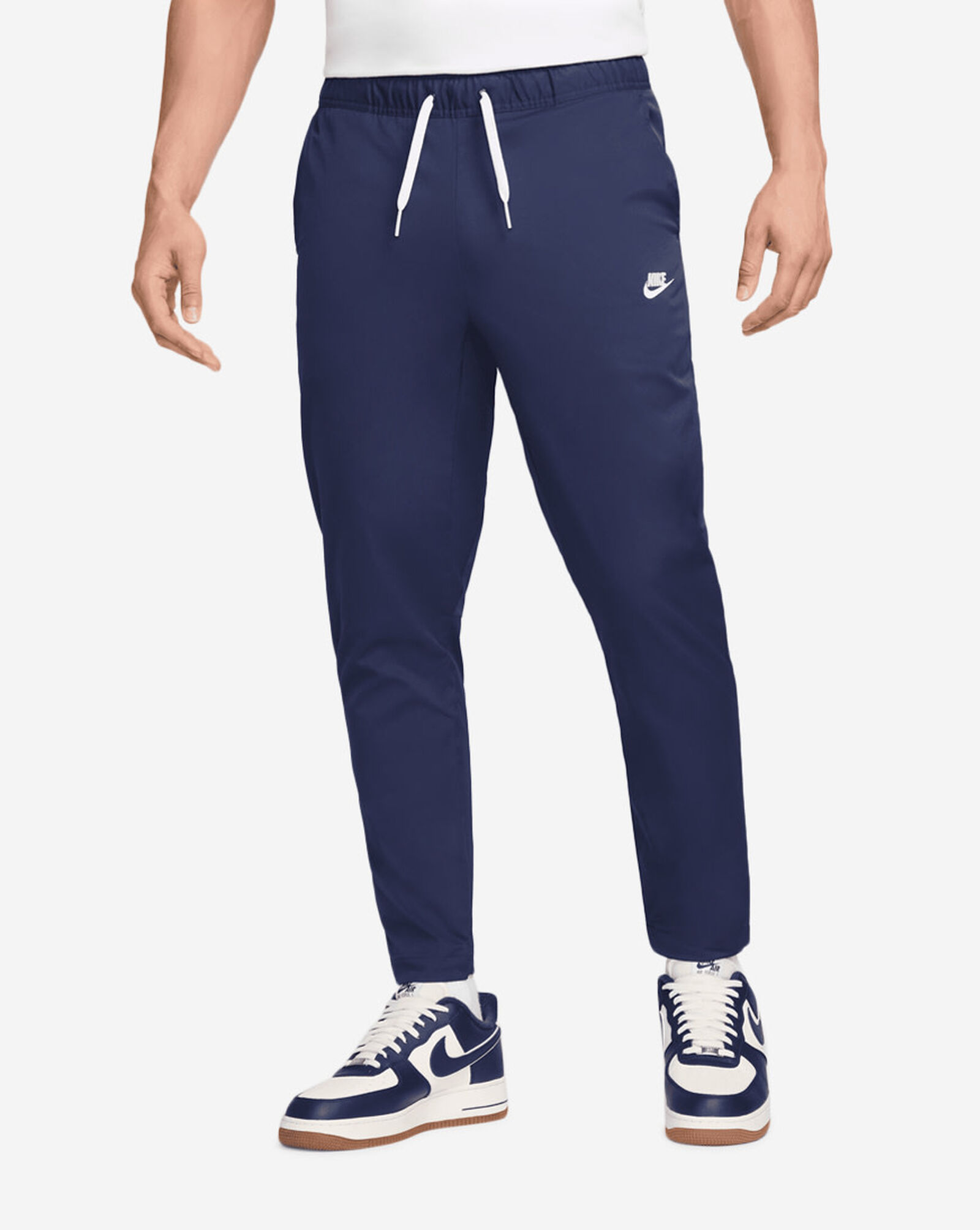 Nike Club Woven Tapered Leg Pants