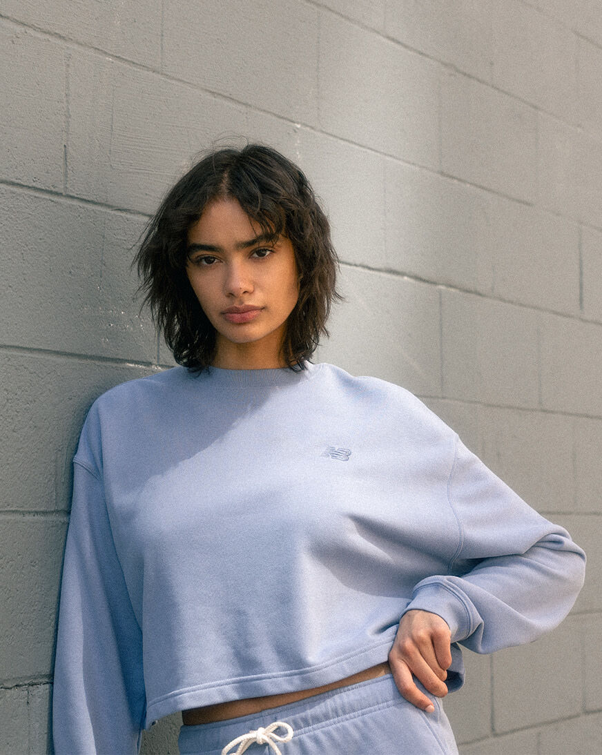 Shop New Balance Coastal Fleece Crew Top WT51514-DUS blue | SNIPES USA