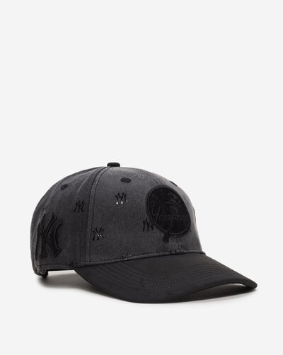 New York Yankees Washed Cotton Twill Pro Arc Strapback