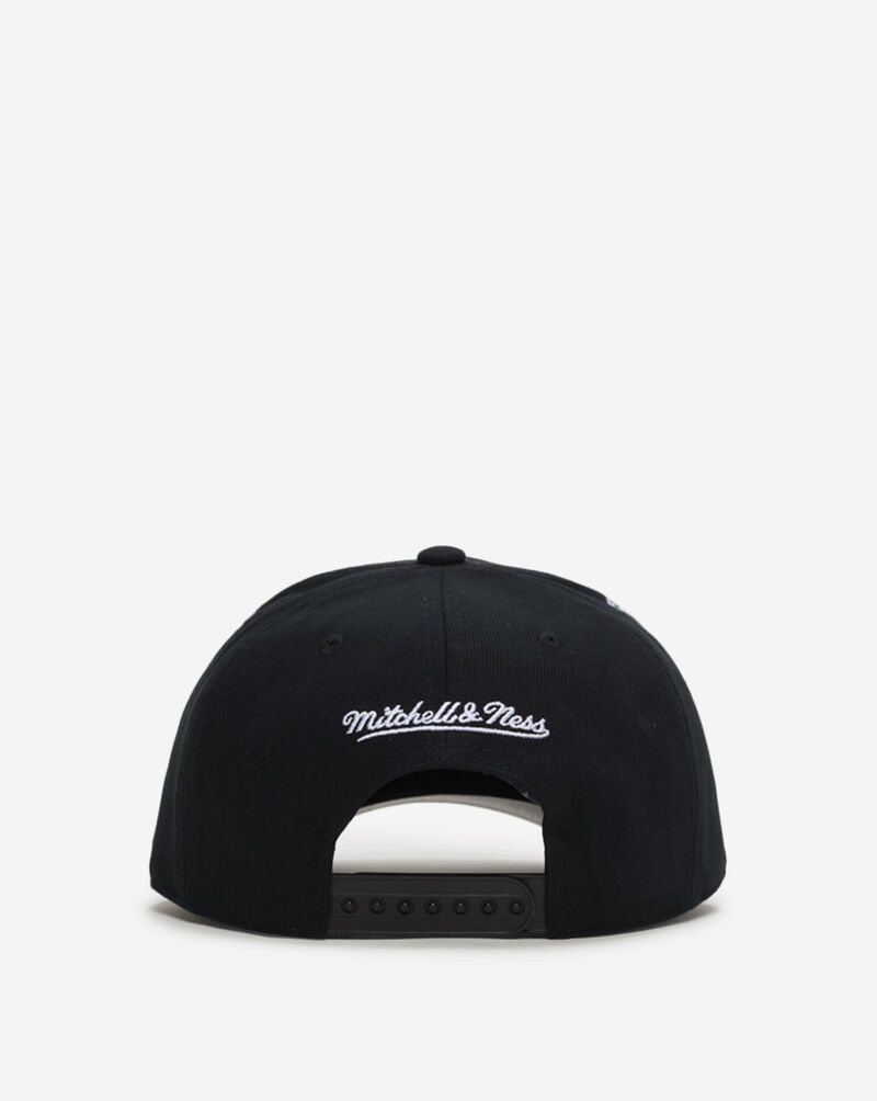 Mitchell  Ness Chicago White Sox Pro Pinch Triple Logo Snapback Hat HP19015-CWSBLCK Black 3