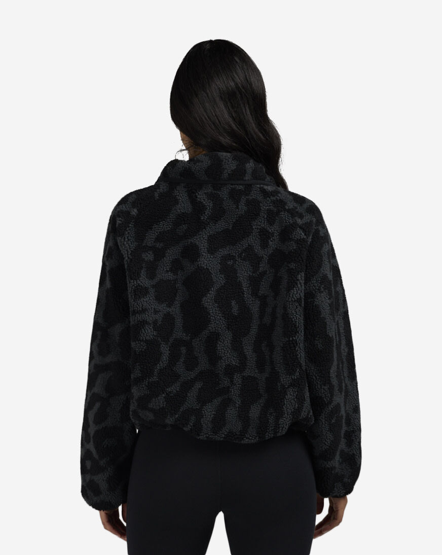 Shop Nike NSW High-Pile Fleece Jacket HV2070-010 black | SNIPES USA