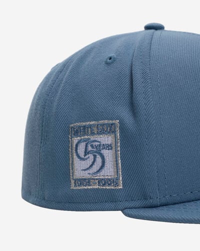 59Fifty Chicago White Sox Metallic Fitted Hat 59Fifty Chicago White Sox Metallic Fitted Hat