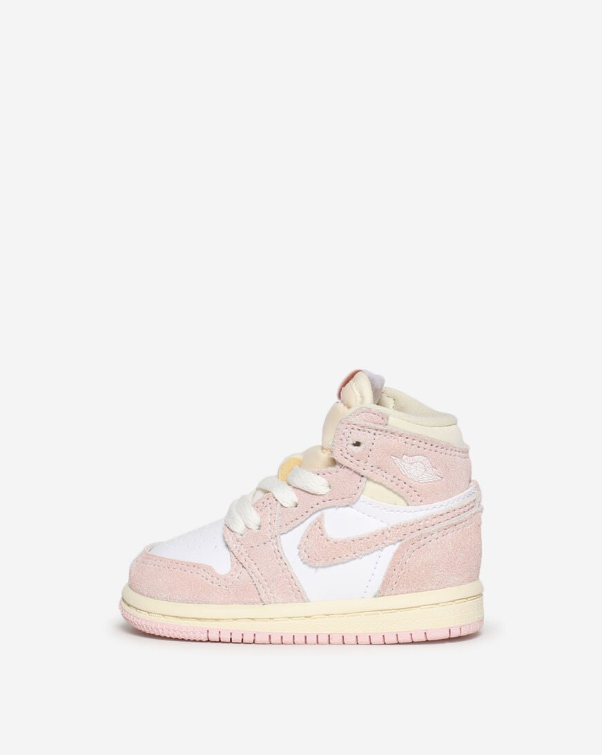 Pink jordans discount for toddlers