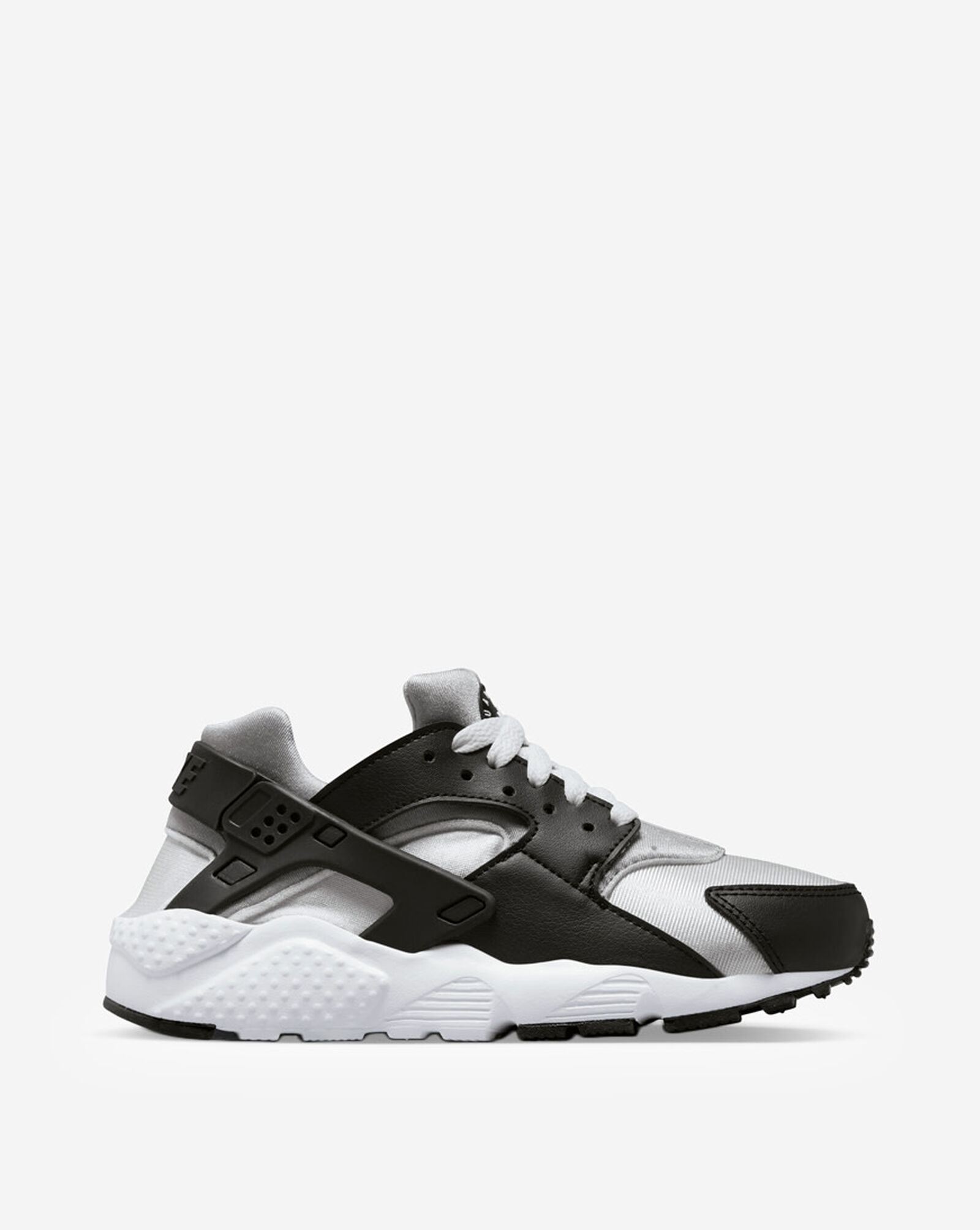 black and white huaraches grade school