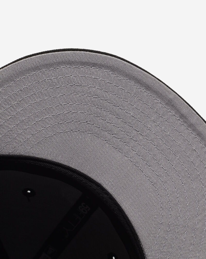 New Era 59Fifty Chicago White Sox Core Fitted Hat 70890425 Black 4