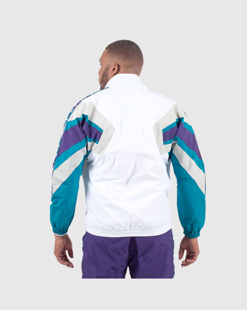 Shop Diadora Mvb Track Jacket 502.17361820002 white SNIPES USA