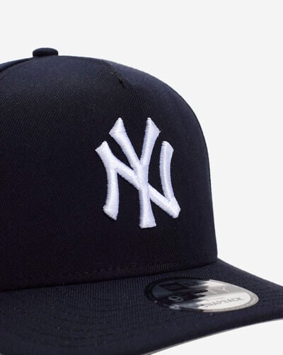 9Fifty New York Yankees A-Frame Snapback Hat 9Fifty New York Yankees A-Frame Snapback Hat
