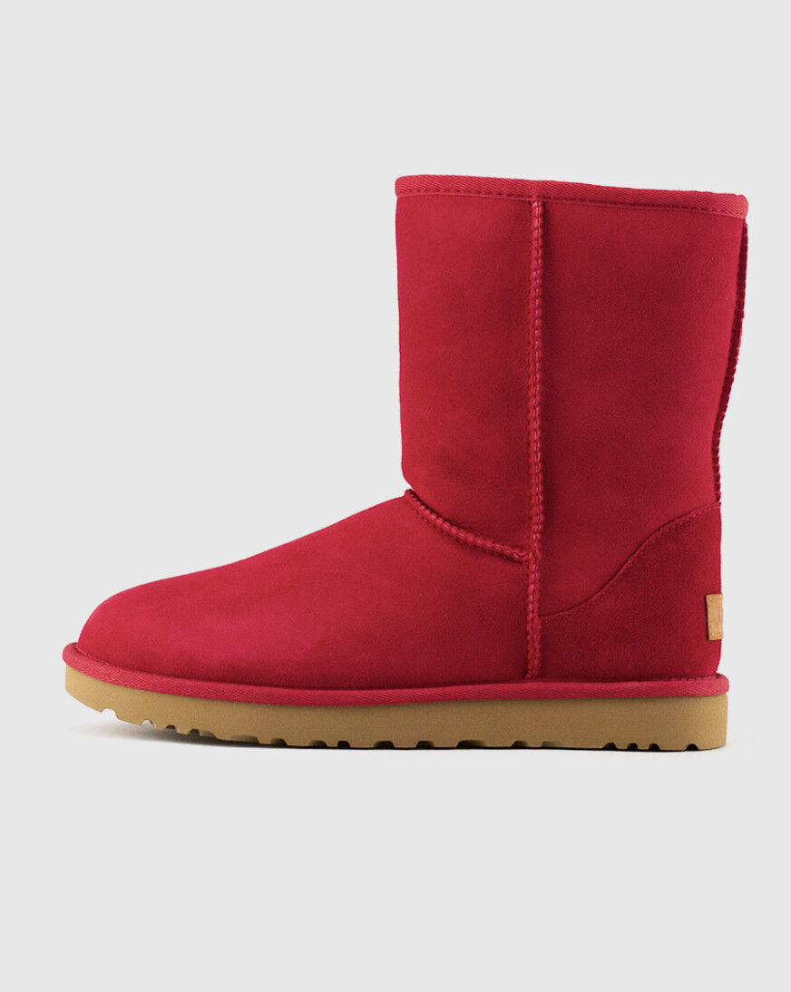 Shop UGG Classic Short II Boots 1016223KSS red SNIPES USA
