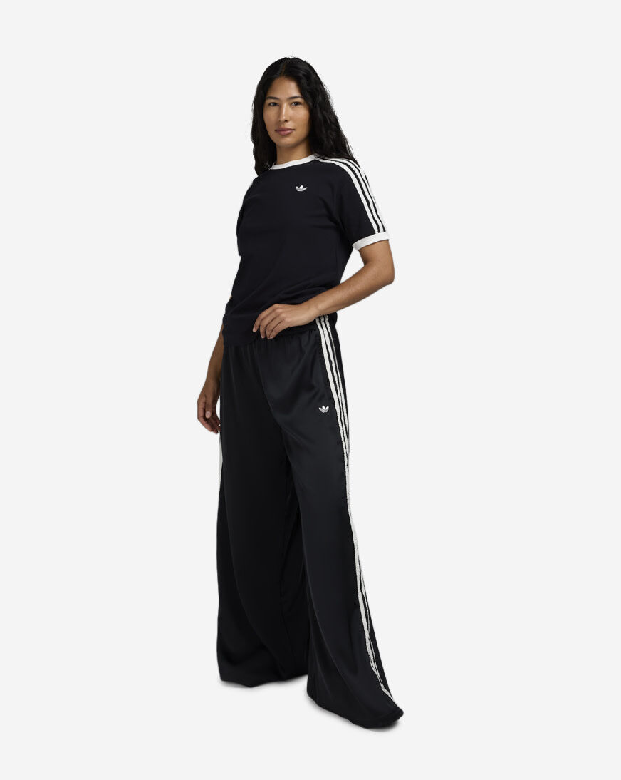 ボトムスその他 adidas FW25 JOGGING SATIN (KC8813 095A) Shop adidas Adicolor Satin Wide Leg Track Pants KC8813-BLACK