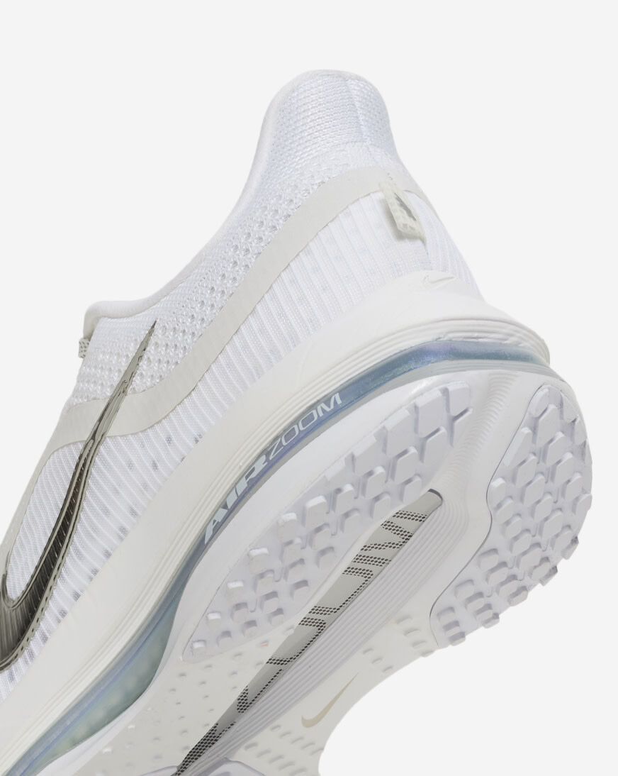 Shop Nike Pegasus Premium HQ2592-102 white | SNIPES USA