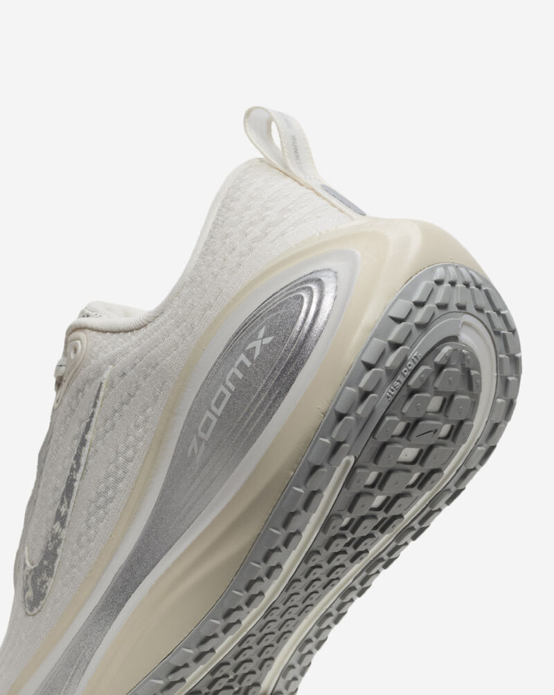 Nike Vomero Plus IM8331-001 White 8