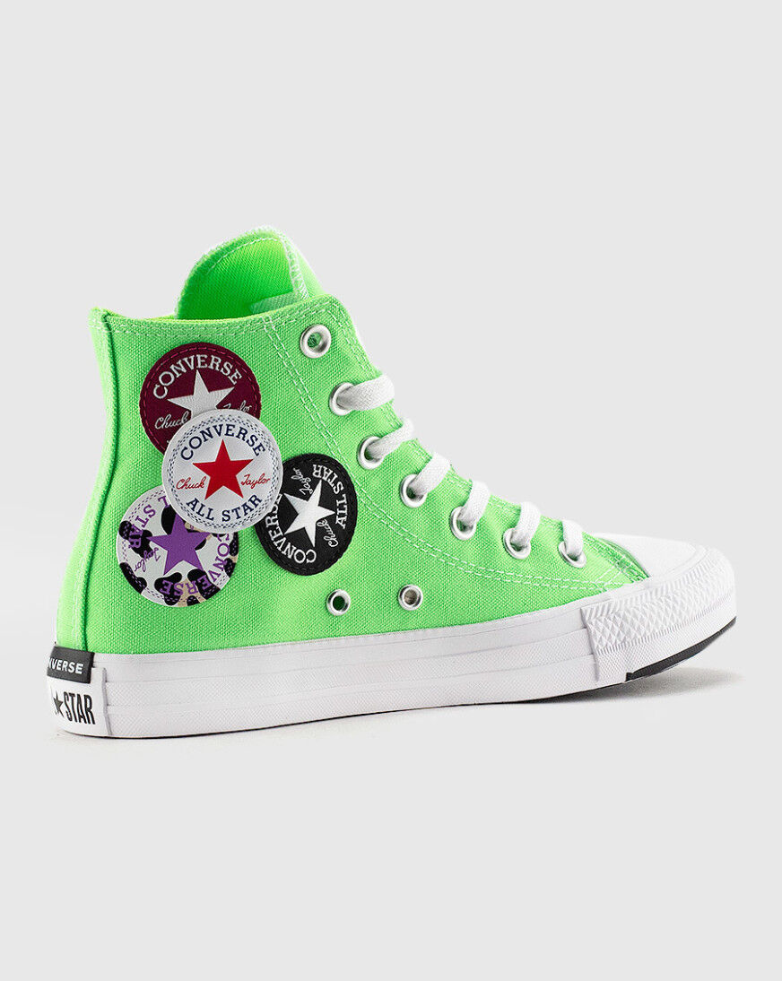 grade school chuck taylors