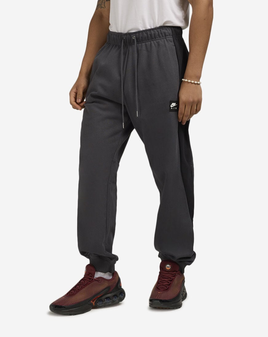 Shop Nike Air Fleece Joggers HJ0291-060 black | SNIPES USA