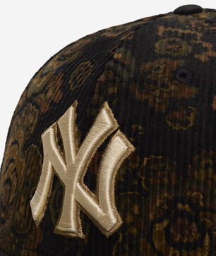 59Fifty New York Yankees Floral Energy Fitted Hat