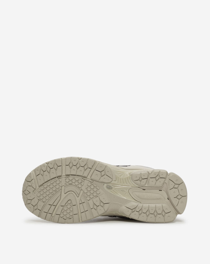 New Balance Grade School 2002 GC2002BE Beige 6