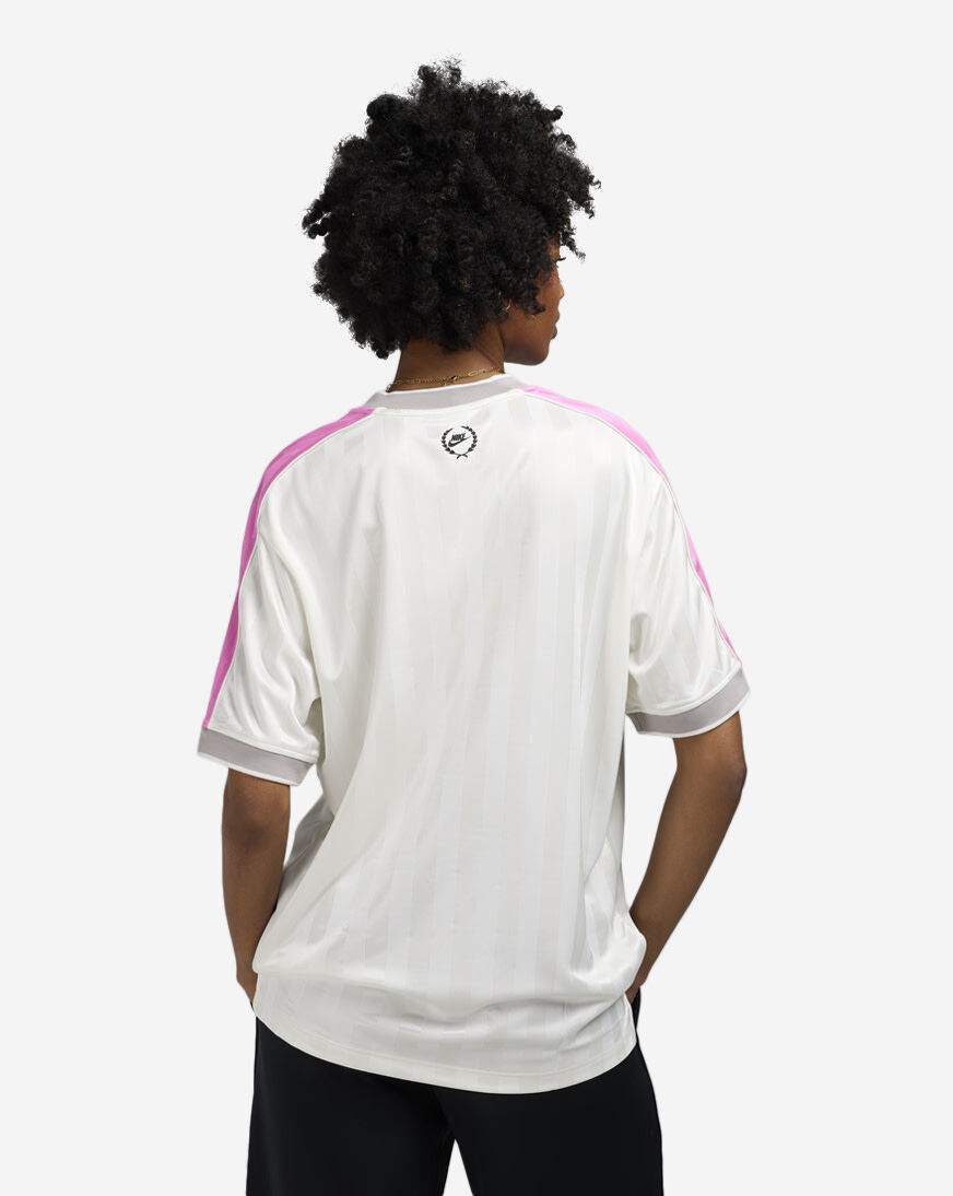 Shop Nike NSW V-Neck Jersey Top IH8504-133 white | SNIPES USA