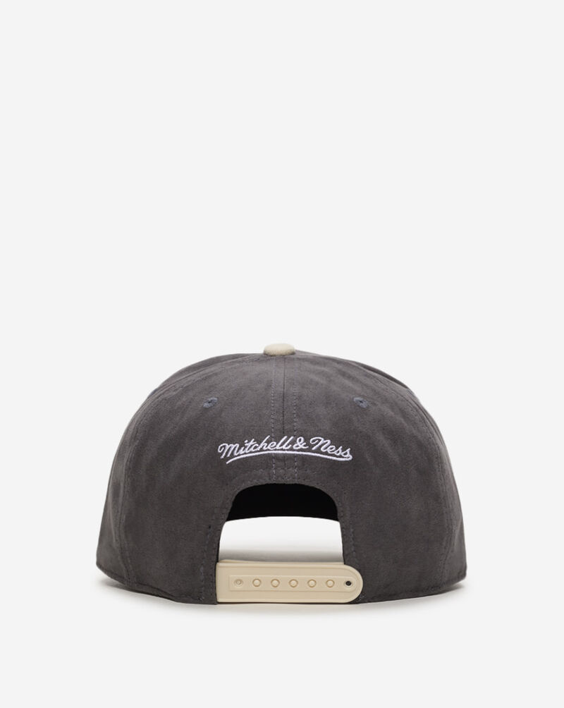 Mitchell  Ness Los Angeles Dodgers Pro Pinch Suede Two Tone Snapback Hat HP16808-LADGREY Grey 4