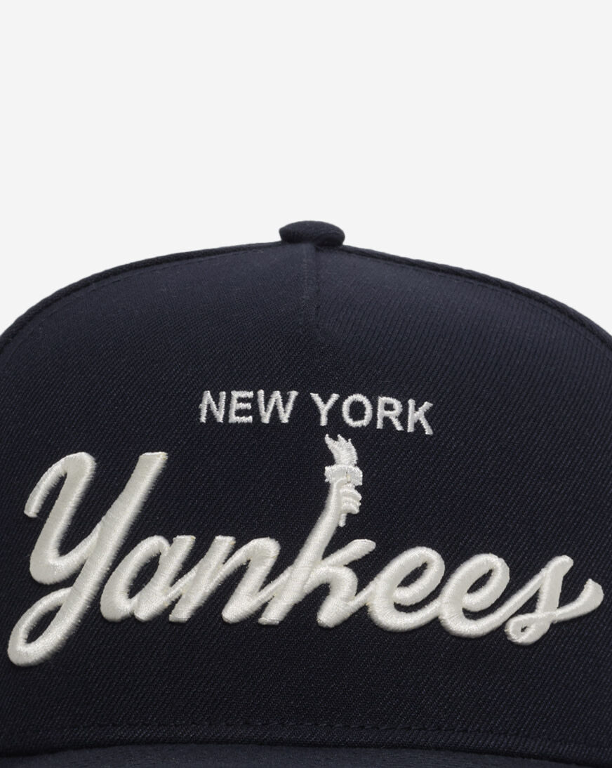 Shop New Era 9Fifty New York Yankees Local Play A-Frame Snapback