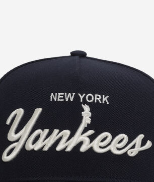 9Fifty New York Yankees Local Play A-Frame Snapback Hat