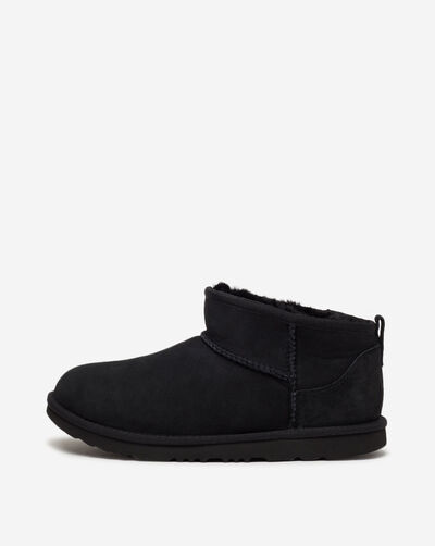 Grade School Classic Ultra Mini Boots