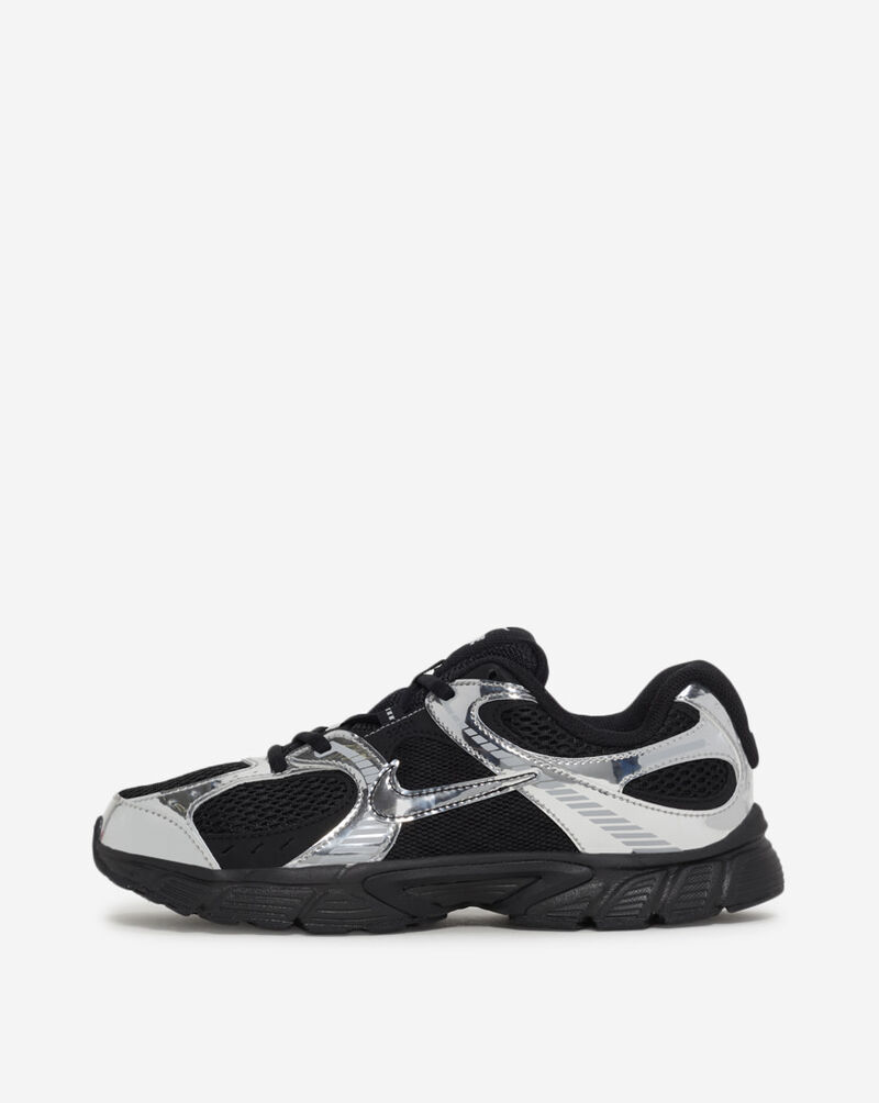 Nike Big Kids' V5 RNR IU7230-010 Black 1