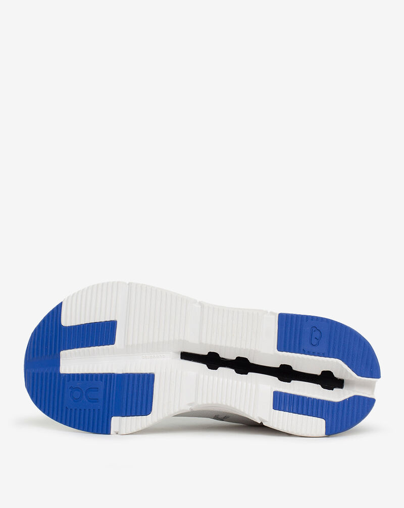 On Cloudnova 26.98983 White 4