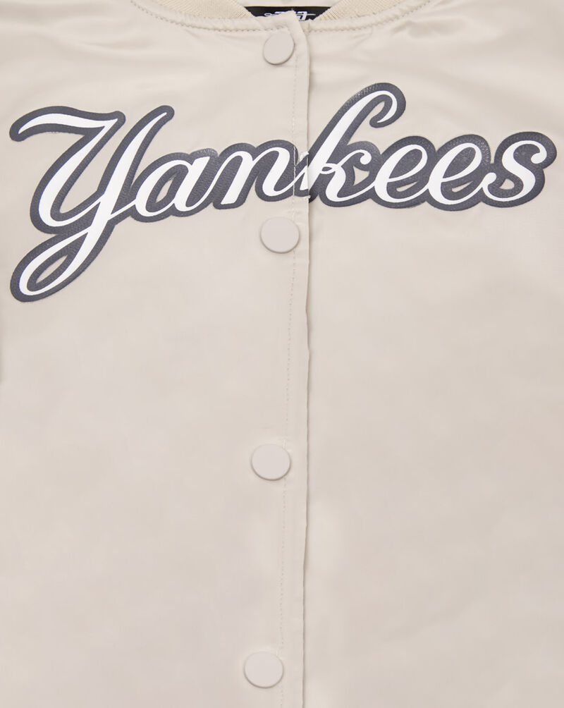 PRO STANDARD New York Yankees Classic Satin Jacket  LNYU34435-SIL silver 4