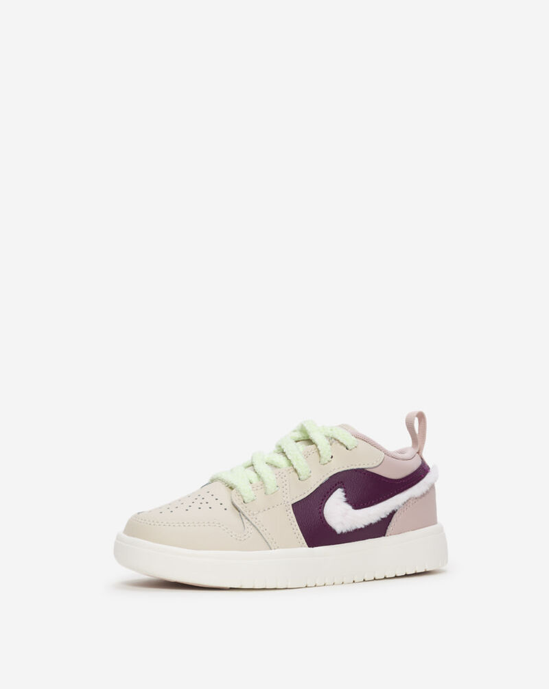 Jordan 1 Low Alt SE