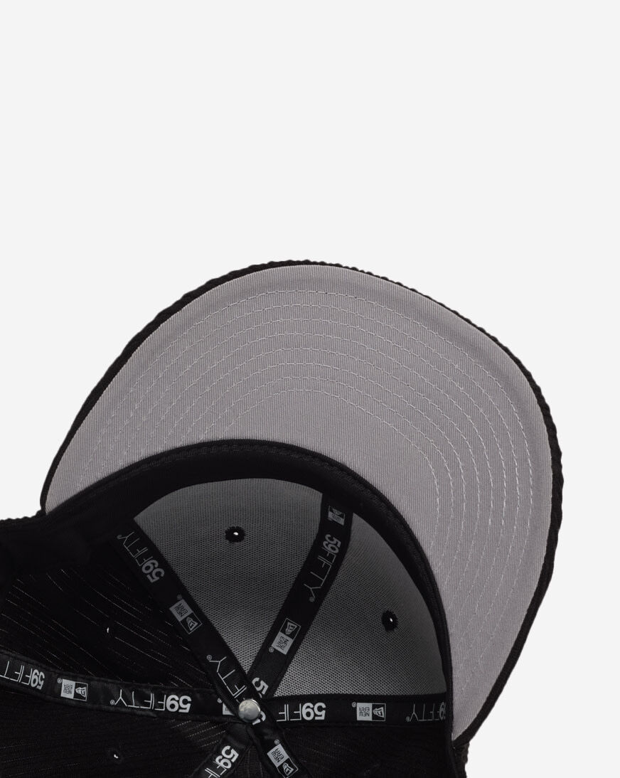 Shop New Era 59Fifty Chicago White Sox Chenille Cord Fitted Hat