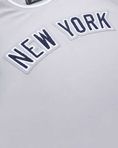 New York Yankees Classic Chenille Double Knit Tee 