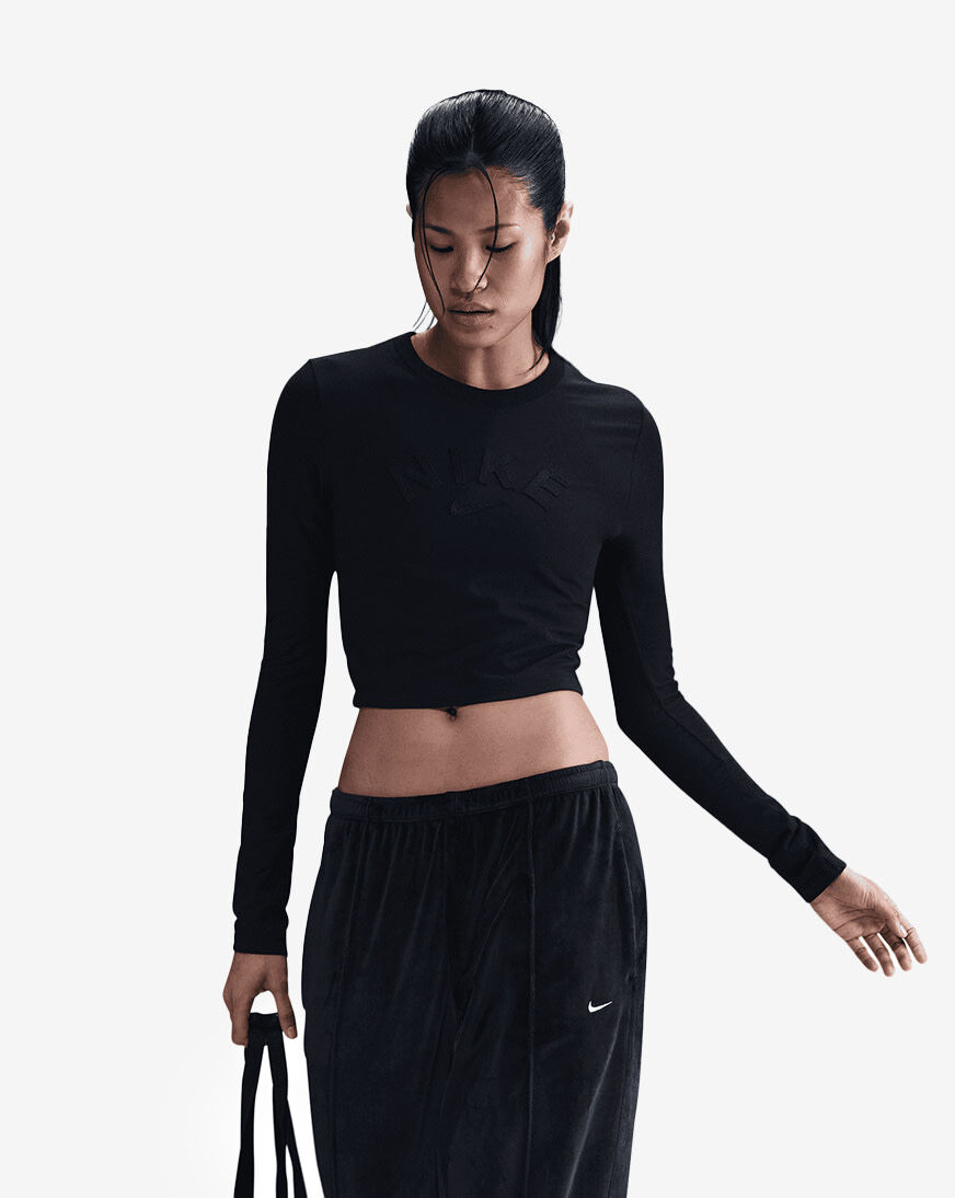 Shop Nike NSW Chill Crop Knit T-Shirt HQ1702-010 black | SNIPES USA