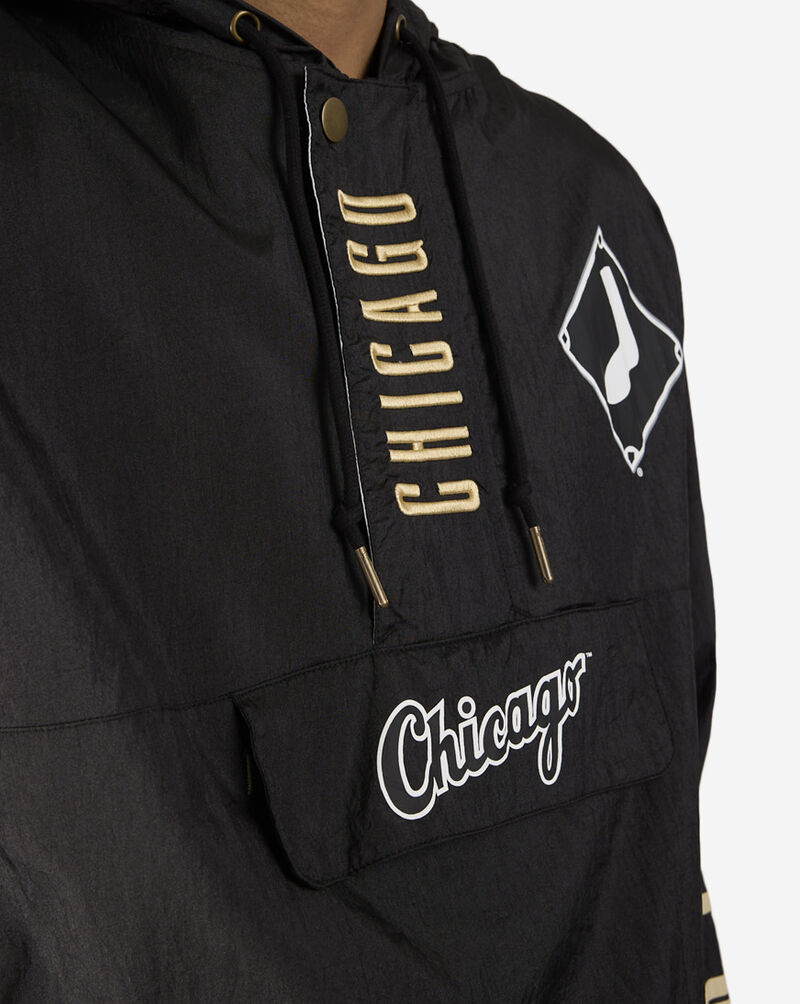 Mitchell  Ness Chicago White Sox Team OG 2.0 Logo Anorak Windbreaker OJPO6619-CWSYYPPPBLCK Black 3