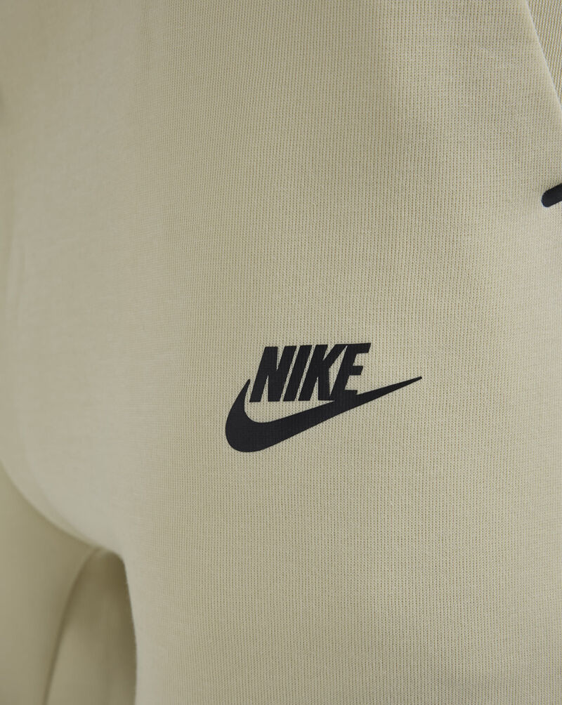 Nike Tech Fleece Joggers HV0959-234 cream 3