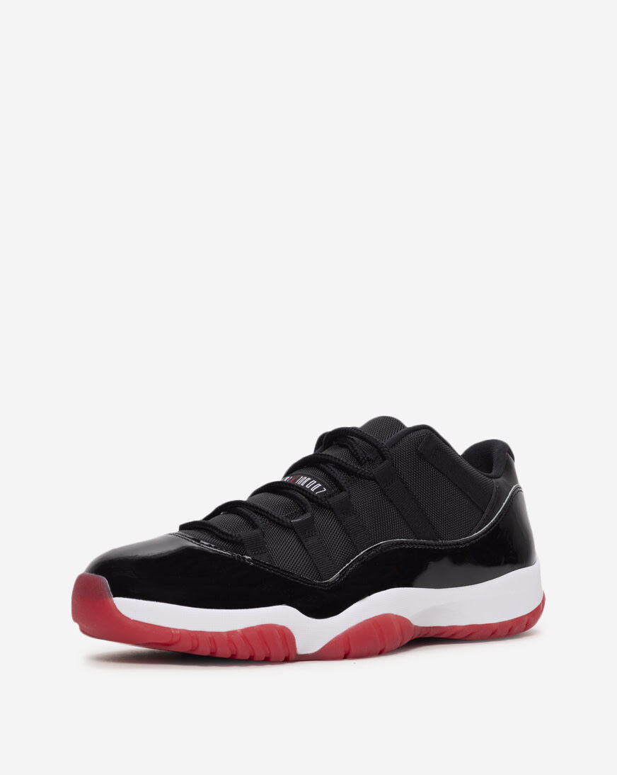 シューズ(男性用) NIKE AIR JORDAN 11 RETRO LOW Shop Jordan Air Jordan 11 Retro Low FV5104-006 black | SNIPES USA