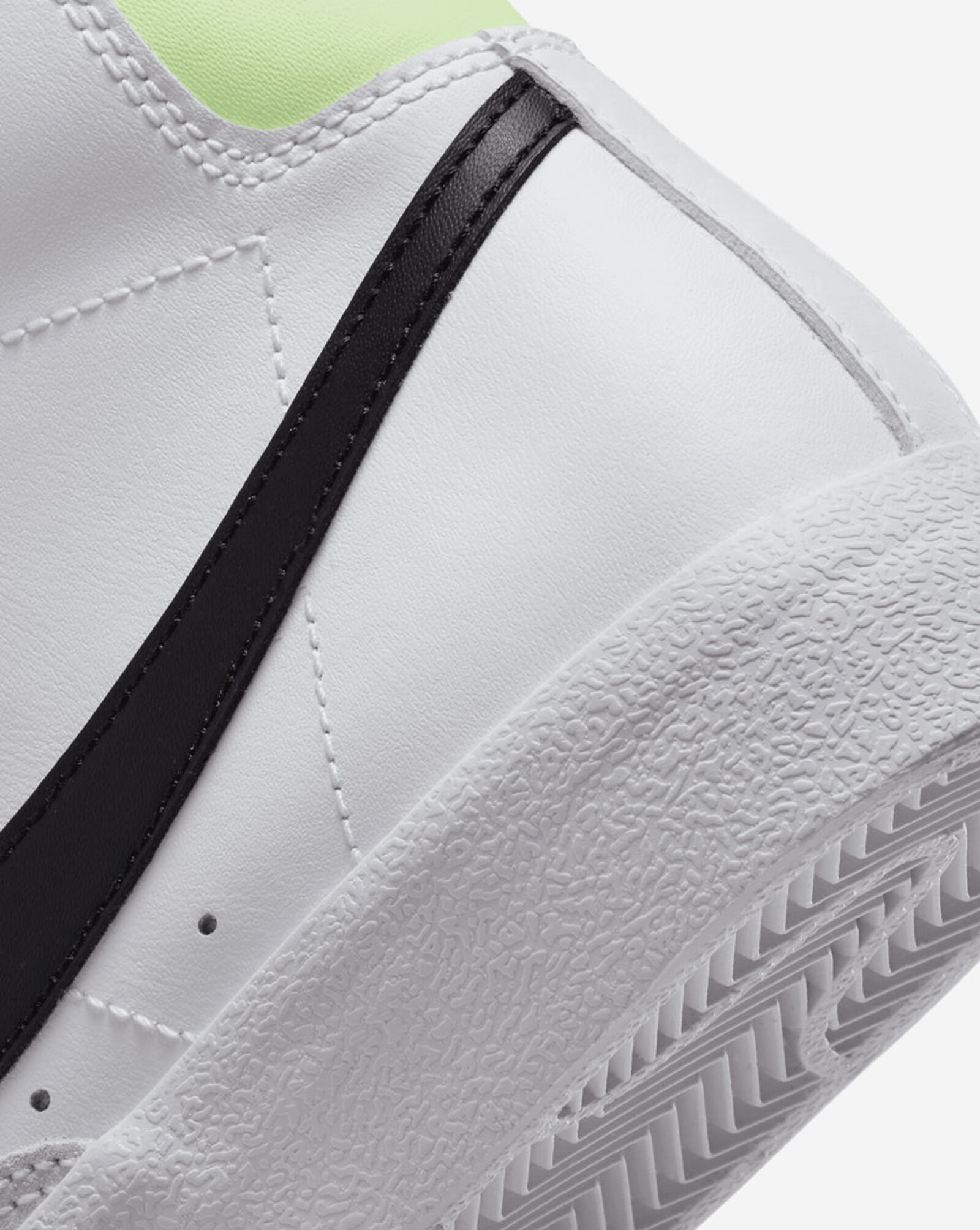 snipes blazer mid