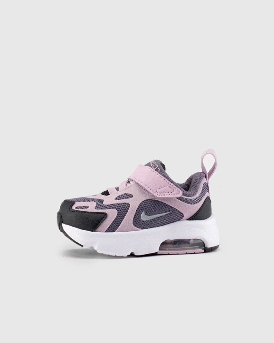toddler nike 200