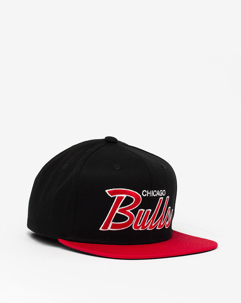 Mitchell & Ness Chicago Bulls Flat Script Snapback Hat 6HSSDX20033-CBUBKRD Black 1