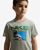 Nike Big Kids' NSW T-Shirt IO8980-304 Green 3
