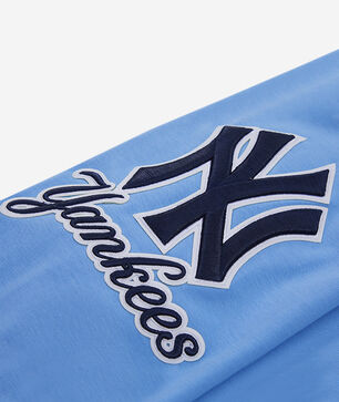 New York Yankees Classic Chenille Double Knit Pull Over Hoodie 