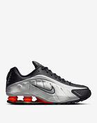 Nike Shox R4 HQ1988-002 Black 3